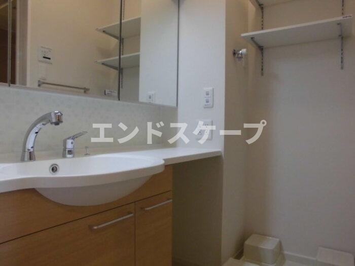 クレール半田の洗面所|高崎、前橋、伊勢崎エリアのお部屋探しはエンドスケープまで！お客様の理想お聞かせ下さい♪