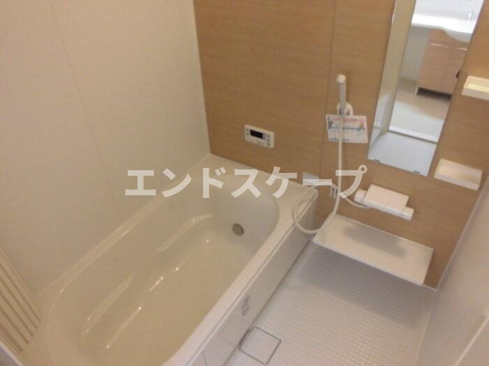 クレール半田の浴室|高崎、前橋、伊勢崎エリアのお部屋探しはエンドスケープまで！お客様の理想お聞かせ下さい♪