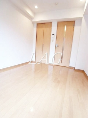 【居間・リビング】 | αリリックコート千寿 | 洋室のお部屋です。