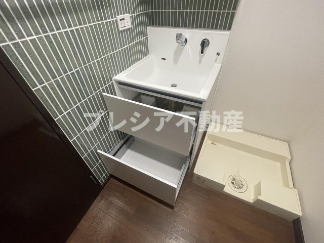 鐘紡夙川台マンションの洗面所