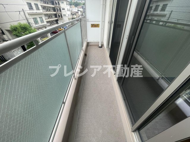 鐘紡夙川台マンションのバルコニー
