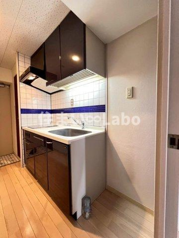 №55　Wes-PROJECT 博多のキッチン|同建物別部屋参考写真