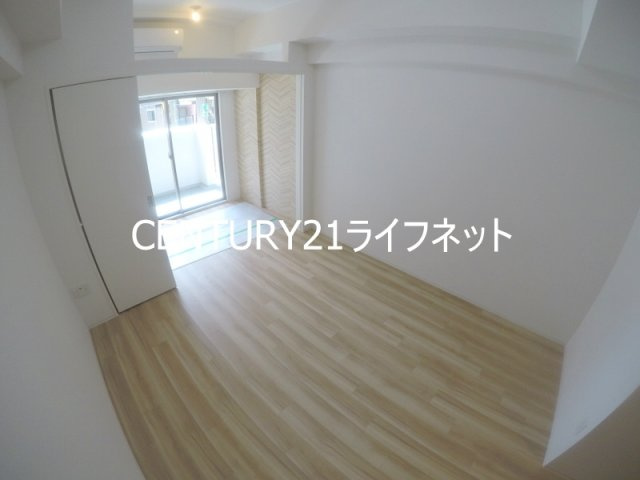 【居間・リビング】 | セレニテ新大阪ミラク弐番館