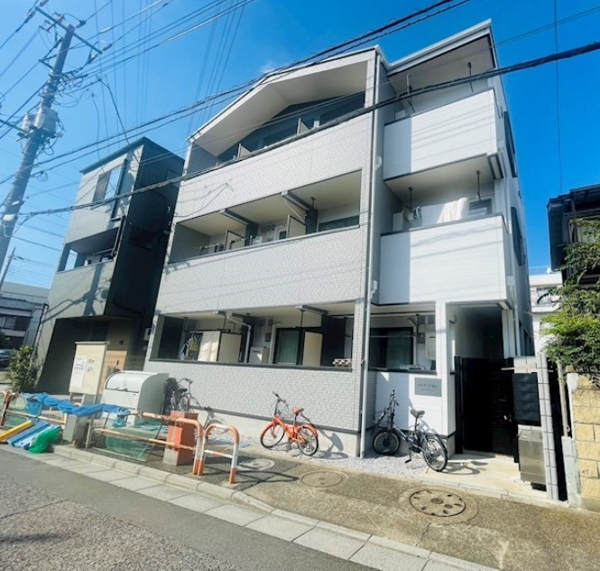 足立区入谷４丁目のアパート