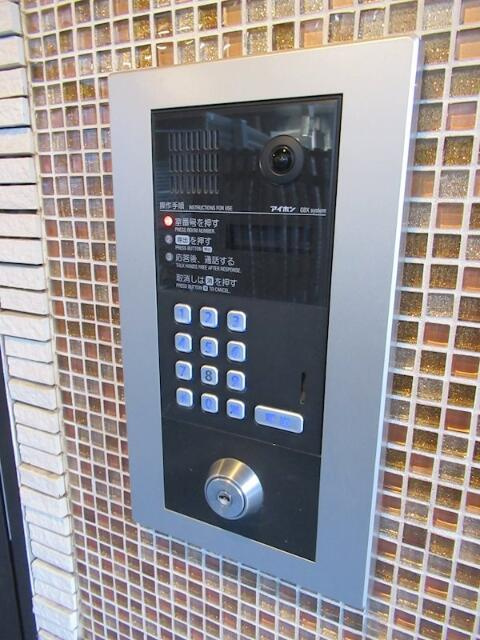 ＭＡＸＩＶ池袋のエントランス
