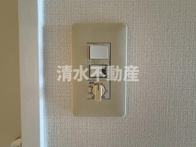 メゾンエクレーレ江古田の浴室|落ち着いた空間のお風呂です