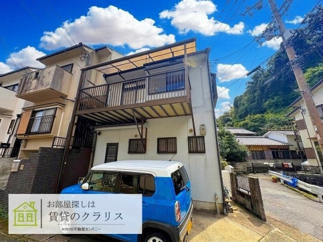 嵐山薬師下町（ガレージ付き）貸家の外観