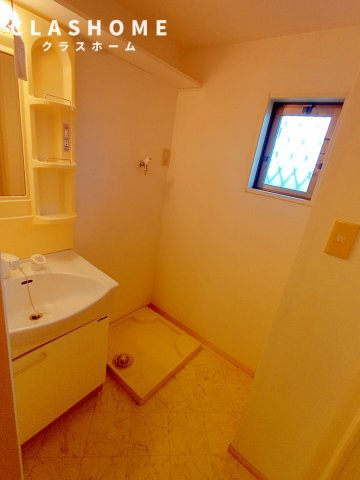 エクセルふじ　　刈谷市近郊の賃貸はクラスホームの洗面所|同物件の別部屋になります。