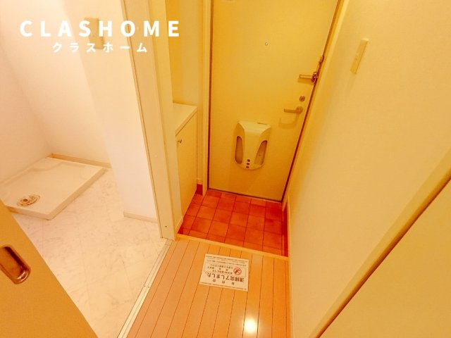 エクセルふじ　　刈谷市近郊の賃貸はクラスホームの玄関|同物件の別部屋になります。