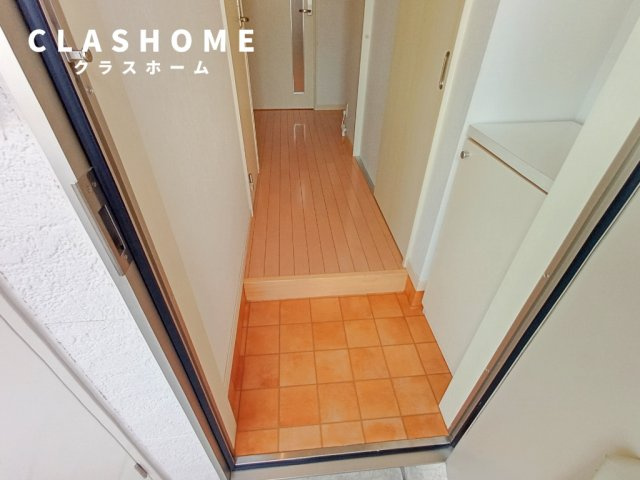 エクセルふじ　　刈谷市近郊の賃貸はクラスホームの玄関|同物件の別部屋になります。