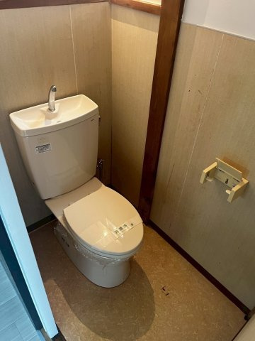 さいわいハウスのトイレ|別のお部屋の写真です。