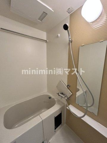 IW RESIDENCE大阪CREST TAPPの浴室