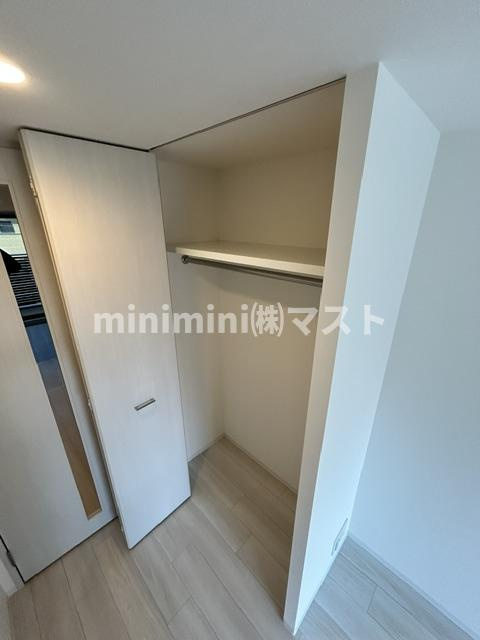 IW RESIDENCE大阪CREST TAPPの収納