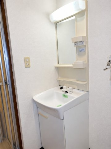 千葉市中央区新千葉２丁目の賃貸マンションの独立洗面台