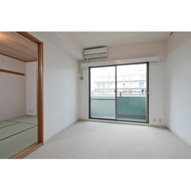 パーク・ノヴァ調布の居間・リビング|※写真は同タイプ住戸です。