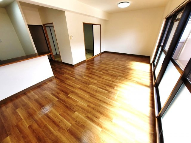 ヴィラウィルの居間・リビング|イメージ（同建物内別部屋の写真です）