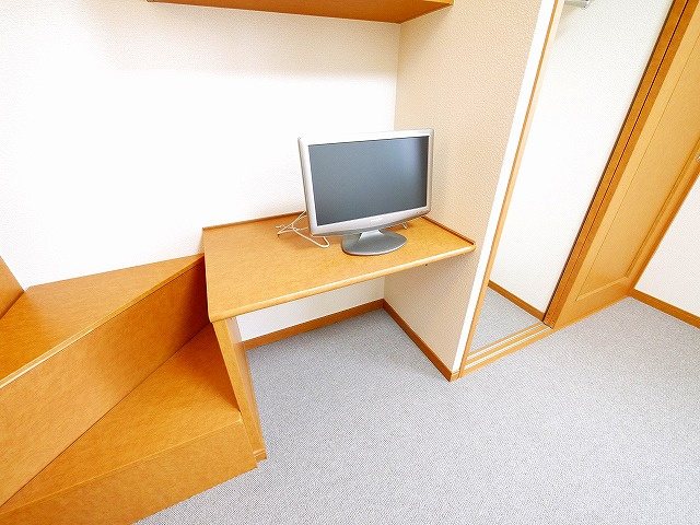 レオパレスナップ　シャンブルの設備|テレビ