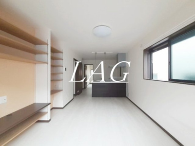 【居間・リビング】 | Comfort　Residence | 洋室のお部屋です。
