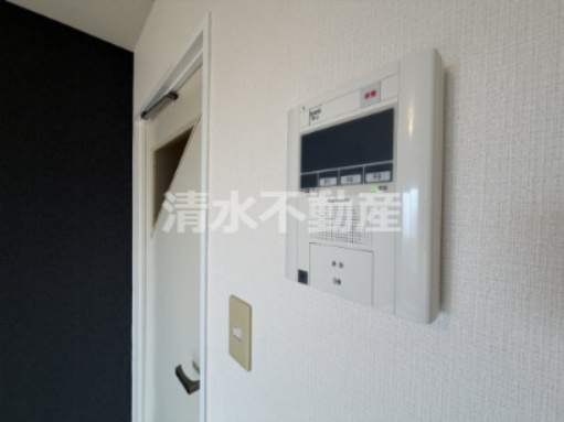 メゾンエクレーレ江古田のセキュリティ|画像は別部屋の参考写真となります。