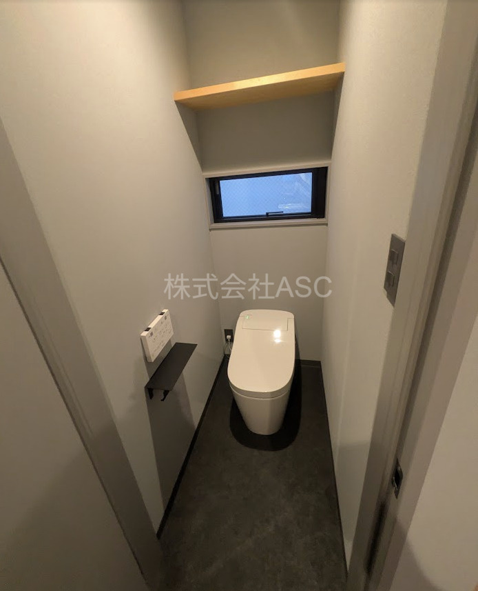 旭区⼤宮新築⼾建のトイレ