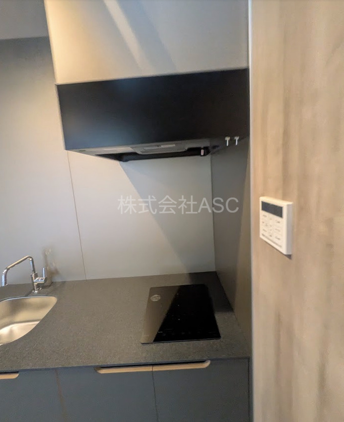 旭区⼤宮新築⼾建のキッチン