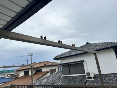 【設備】 | 手鎌売家 | 毎日の家事がラクラク！お布団もまとめて干せる物干しスペース