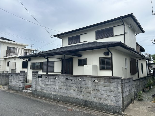 【外観】 | 手鎌売家 | 清潔感のある白で全面リフォーム済！安心のダイワハウス施工
