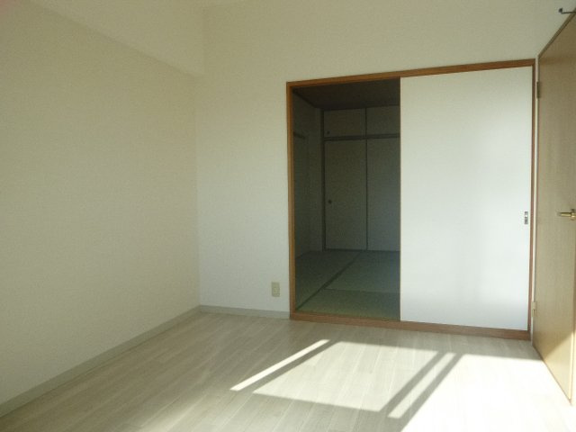 アジュール飾磨の寝室
