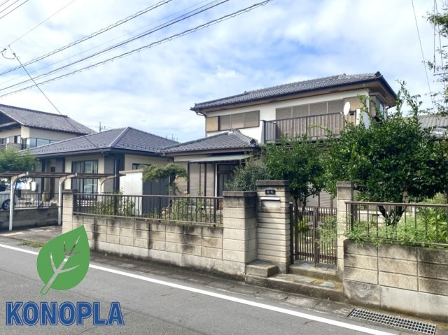 【中古戸建】前橋市下川町の外観|■
外観｜特徴のある個性的な住まいと美しい街並み、そして住みやすい環境を、ぜひ現地でご覧になりませんか。お気軽にお問合せください(^^)  