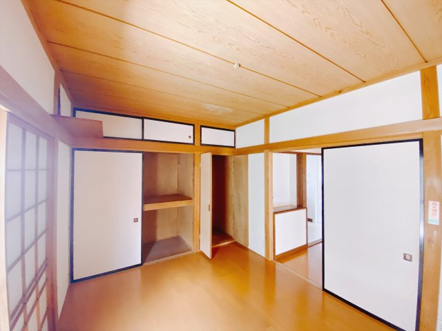 【中古戸建】前橋市下川町の洋室|■洋室｜子供部屋のメリットは「自立心を養うことができる」「自分で整理整頓できるようになる」そして、お子様が成長した際には「プライバシーを確保できる」といい事だらけ♪