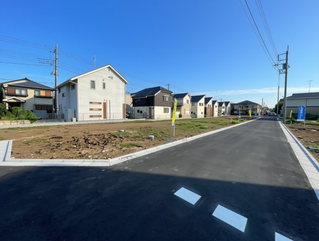 小平市小川町２丁目の前面道路含む現地写真