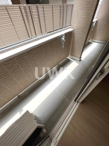 京都市伏見区松屋町のアパートのバルコニー