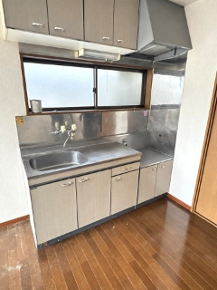 江戸川区篠崎町７丁目のアパートのキッチン