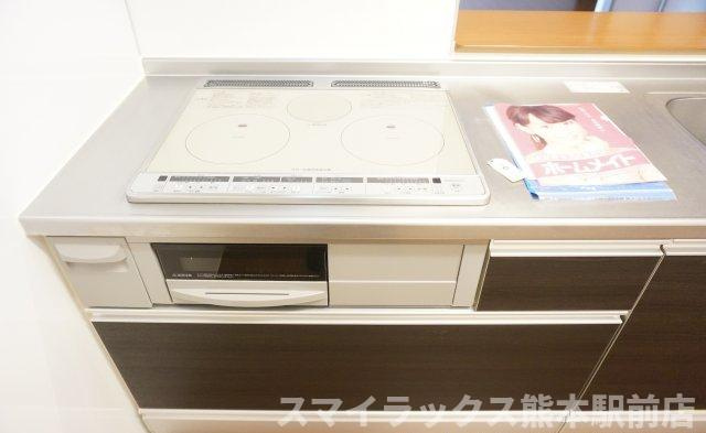 熊本市中央区帯山２丁目のアパートのキッチン
