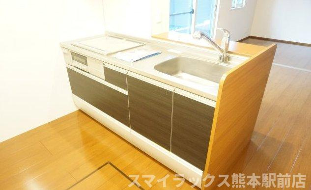 熊本市中央区帯山２丁目のアパートのキッチン