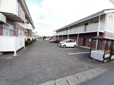 【駐車場】 | エリール岡本　６号