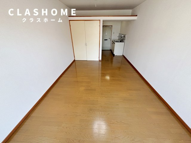 クレストコートＢ　　刈谷市近郊の賃貸ならクラスホーム刈谷店の居間・リビング