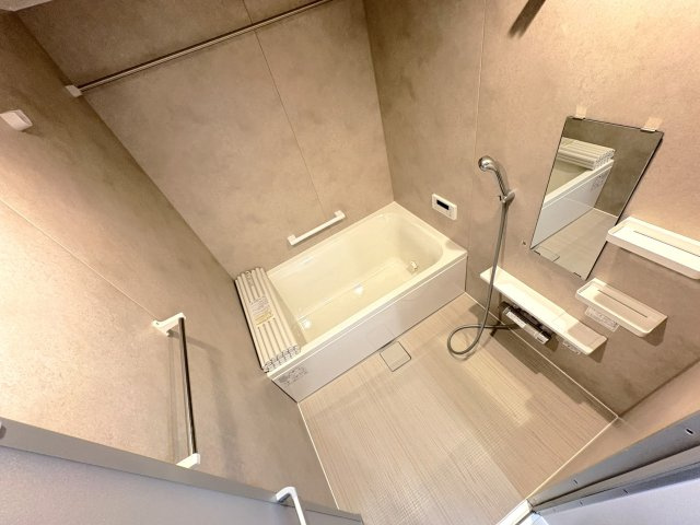 「西向日」駅徒歩１2分◆７階部分最上階角部屋の３ＬＤＫ住戸◆オークリッチむこうまちの浴室|浴室