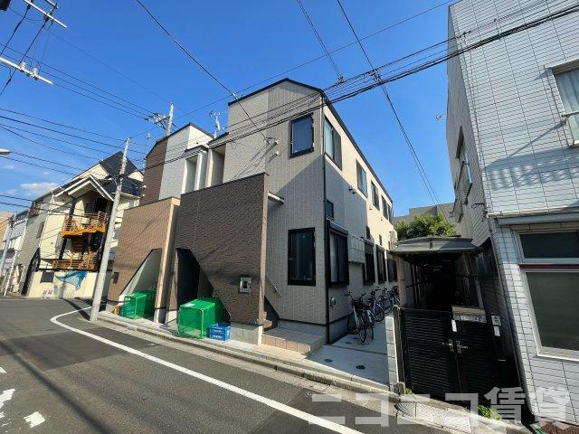 江戸川区東小岩５丁目のアパートの外観