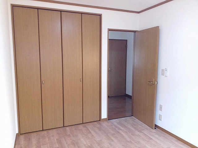 前橋市箱田町既存住宅の収納