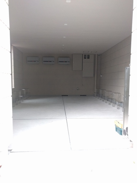 ハーモニー エラのその他共用部分|屋根付き駐輪場