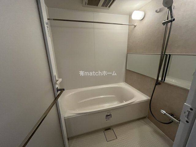 スプランディッド大阪NAMBA　LINEの浴室