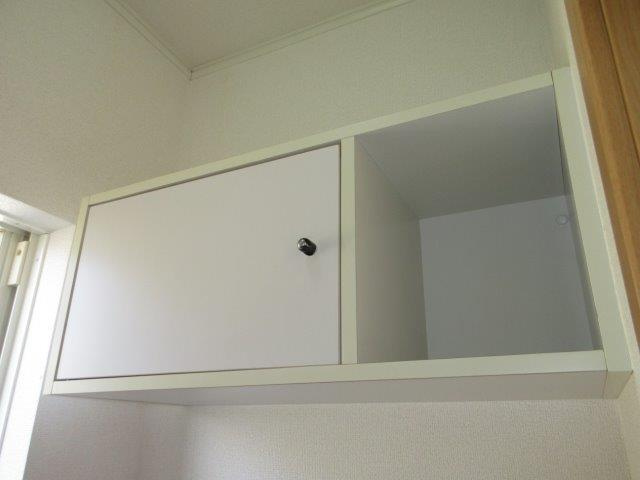 ポポラーレBのトイレ|トイレ棚
