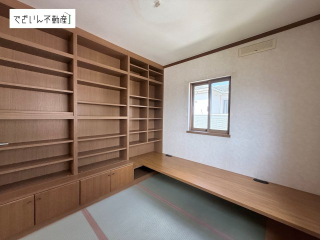 【その他】 | 久喜市西大輪　中古住宅   | 現地(2026年9月撮影)
2階4.5帖書斎