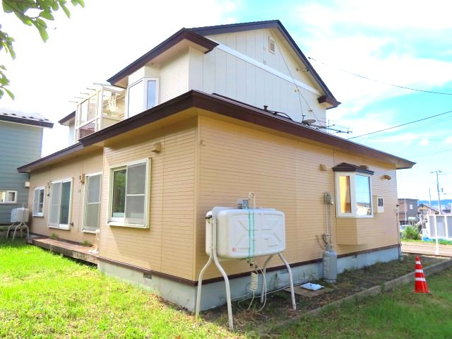 北見市川東３５７番地３８、３９　土地２筆付き２世帯中古売家の外観