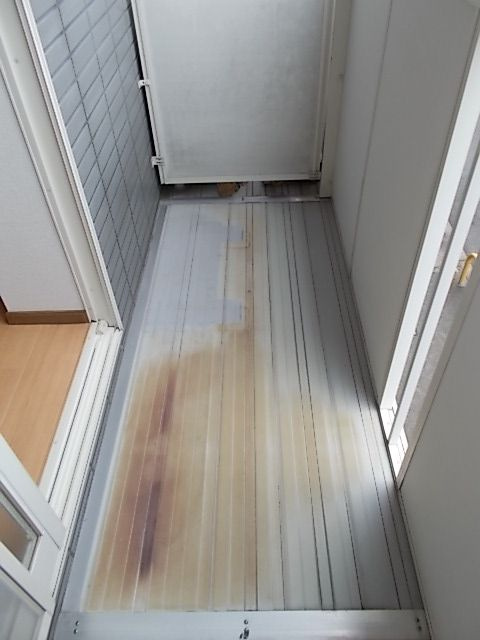 エントピア名和北Ａのバルコニー
