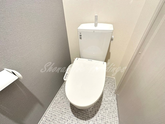 藤沢市村岡東４丁目の一戸建てのトイレ