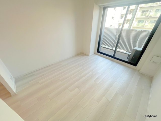S-RESIDENCEドーム前千代崎　仲介手数料無料の居間・リビング