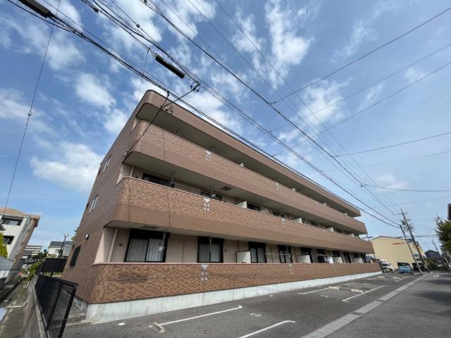 フォレスト　カワハラ