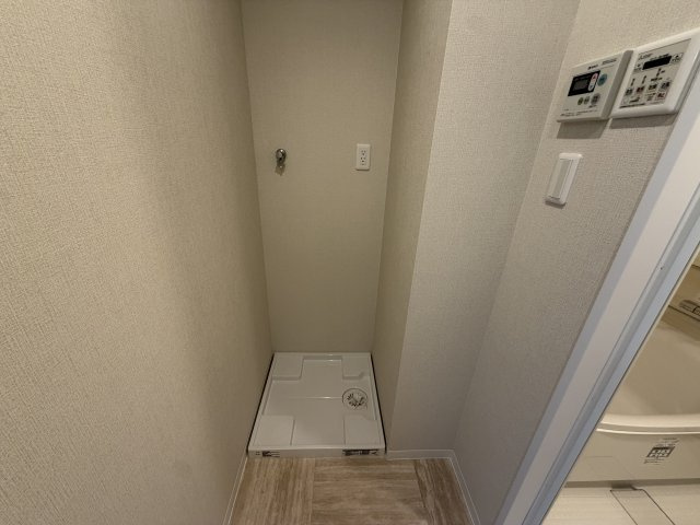 プレミアムコート与儀パークヒルズのランドリースペース